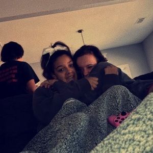 Meet your Posher, Layla